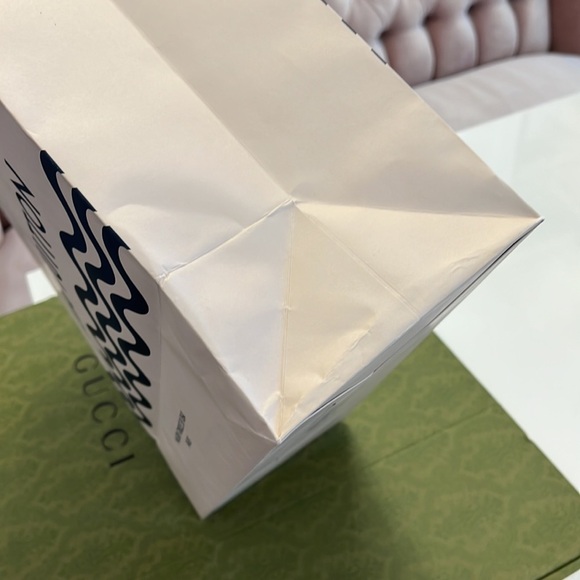 LOUIS VUITTON PAPER BAG FROM CAPRI ITALLY LV STORE - Picture 16 of 17